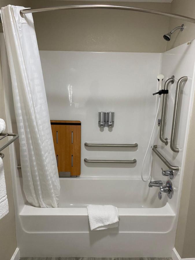 Hotel Desoto Olive Branch Bagian luar foto